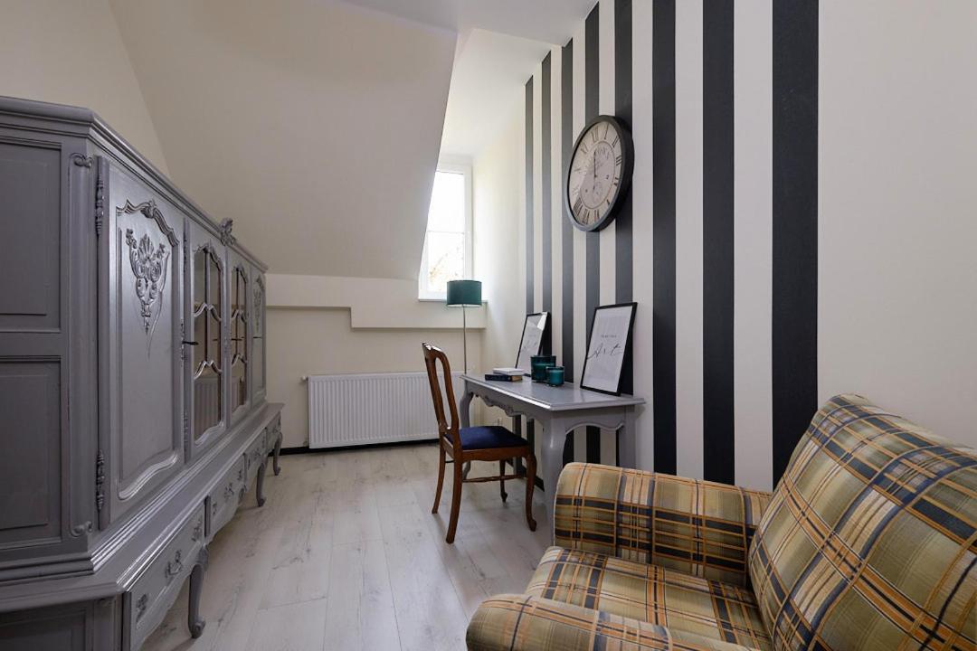 Art Apartment Szczawno Zdroj Buitenkant foto